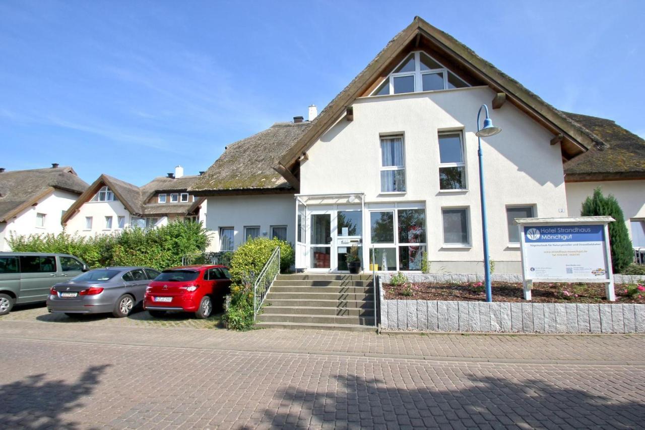 F-1010 Strandhaus Moenchgut Bed&Breakfast Dz 37 Strandnah, Inkl Fruehstueck 洛布 外观 照片